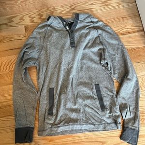 Banana Republic Mens Pullover hooded sweatshirt